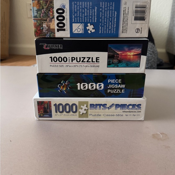 Other - 1000 Piece Puzzle Set